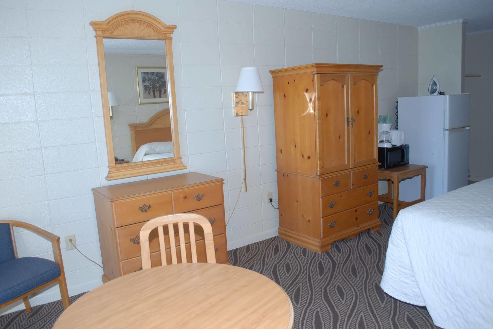 Admiral Motor Inn Myrtle Beach Exterior foto